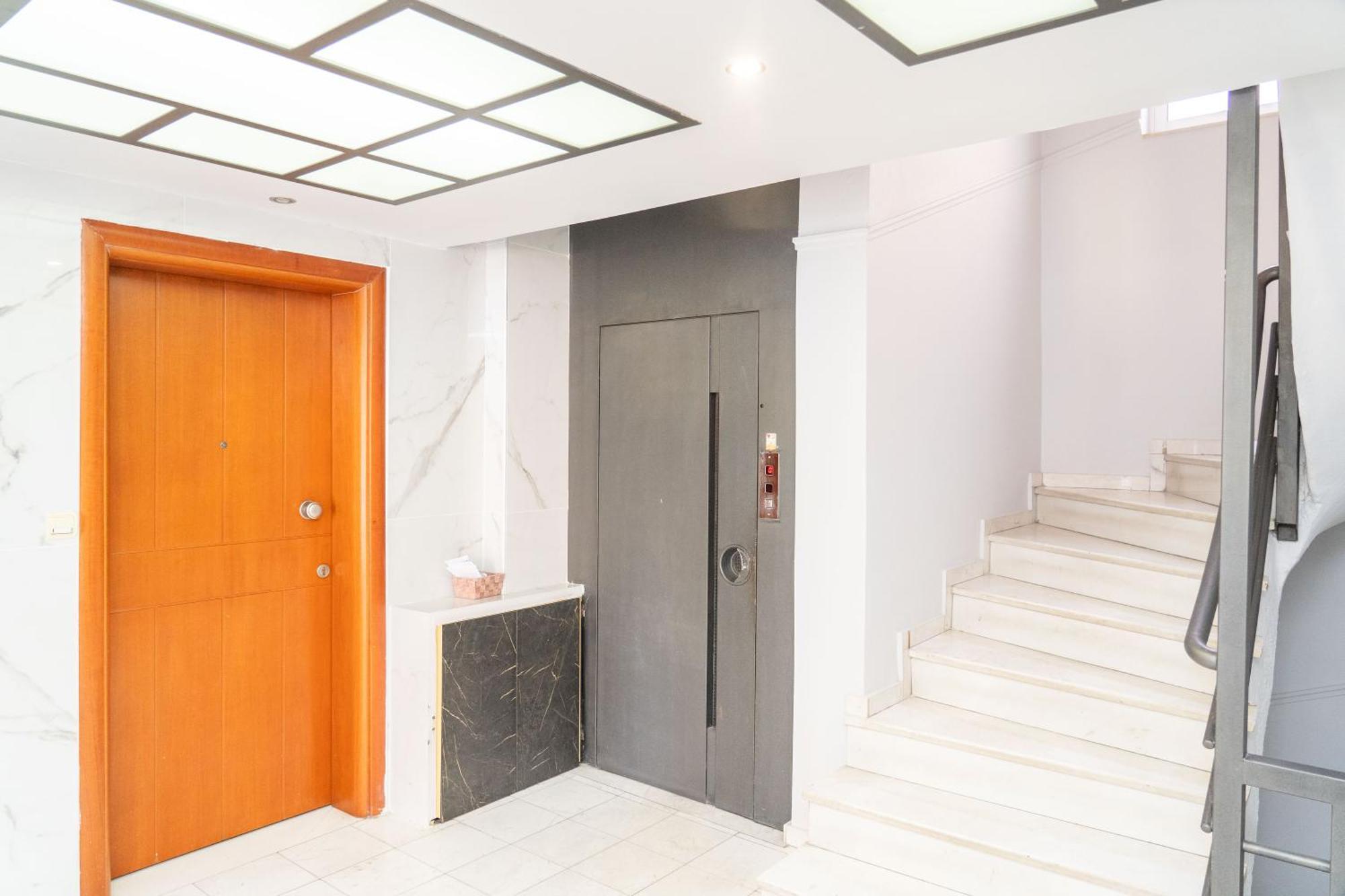 The Whole Packet C3 Center With Parking Apartment Larissa Bagian luar foto